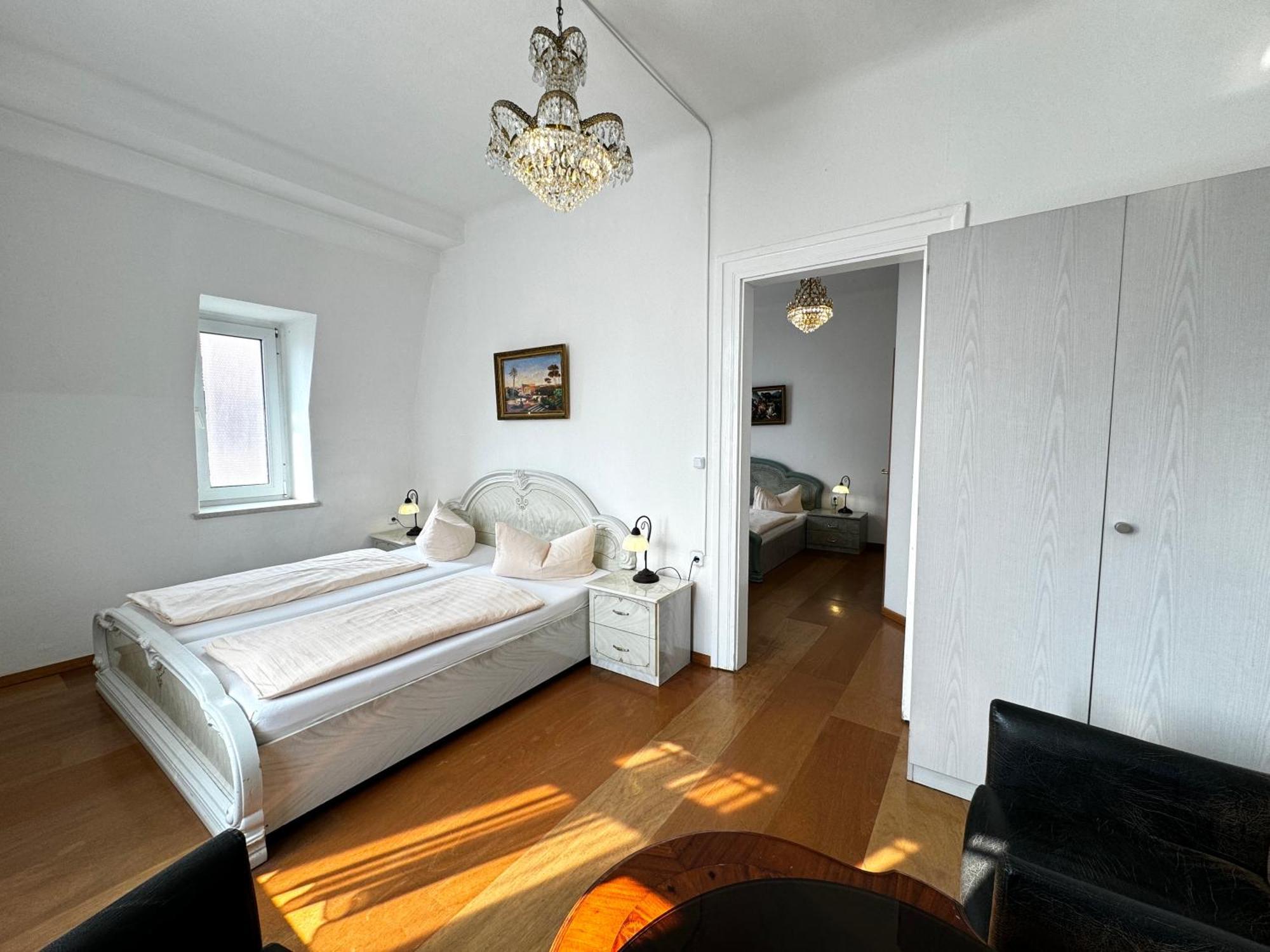 Hotel Zu Den Linden Дрезден Экстерьер фото