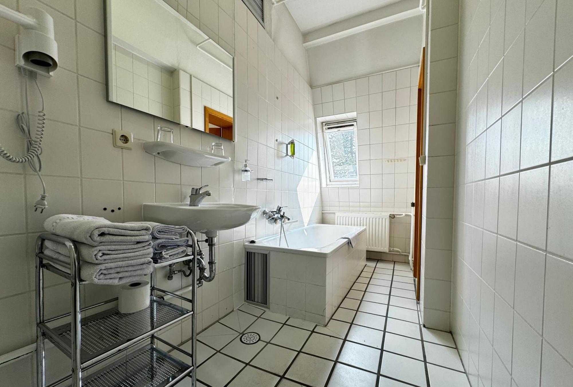 Hotel Zu Den Linden Дрезден Экстерьер фото